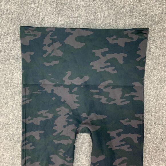 Spanx Look At Me Camo Legging Womens M Medium Seamless Mid Rise Pull On - Picture 8 of 10